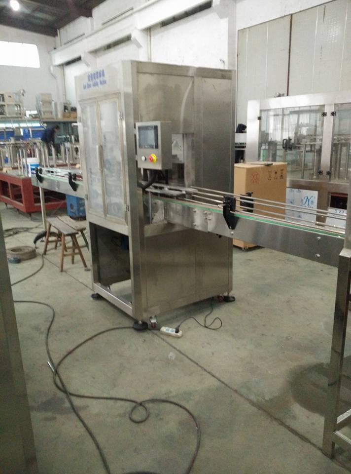 Máy Phóng Nhãn Tự Động